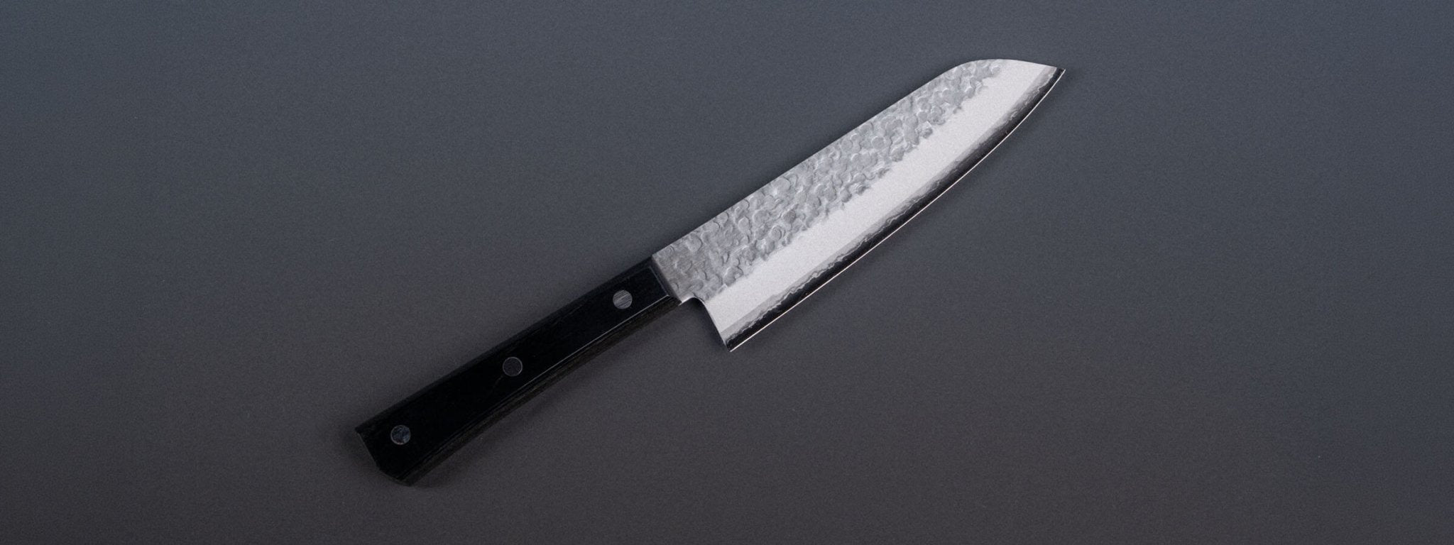 Japanese Santoku Knives – Three Virtues, One Blade