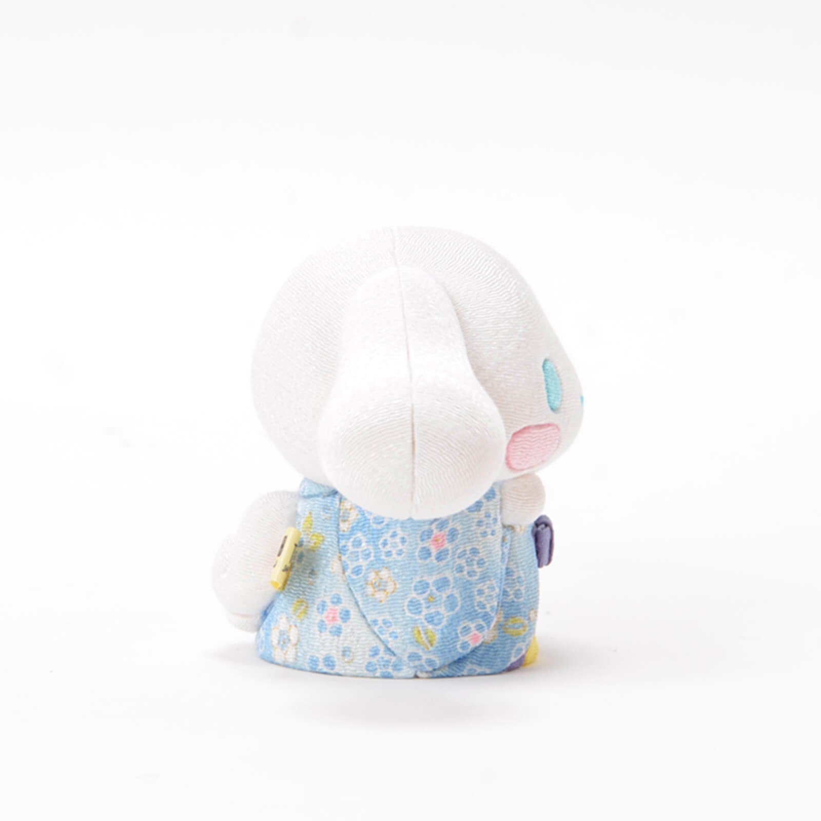 Cinnamoroll Maneki-Neko Kimekomi Doll – by Kakinuma Toko KyotoLux