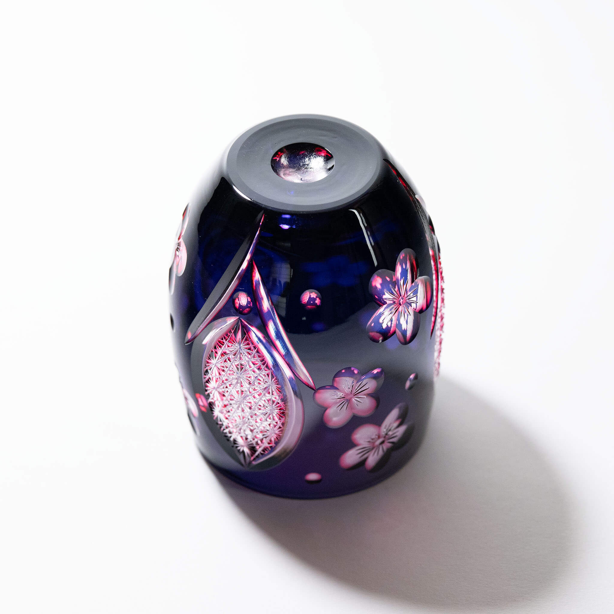 Kaito Nabetani Edo Kiriko "Yozakura" Night Cherry Blossom Rock Glass Edo Kiriko