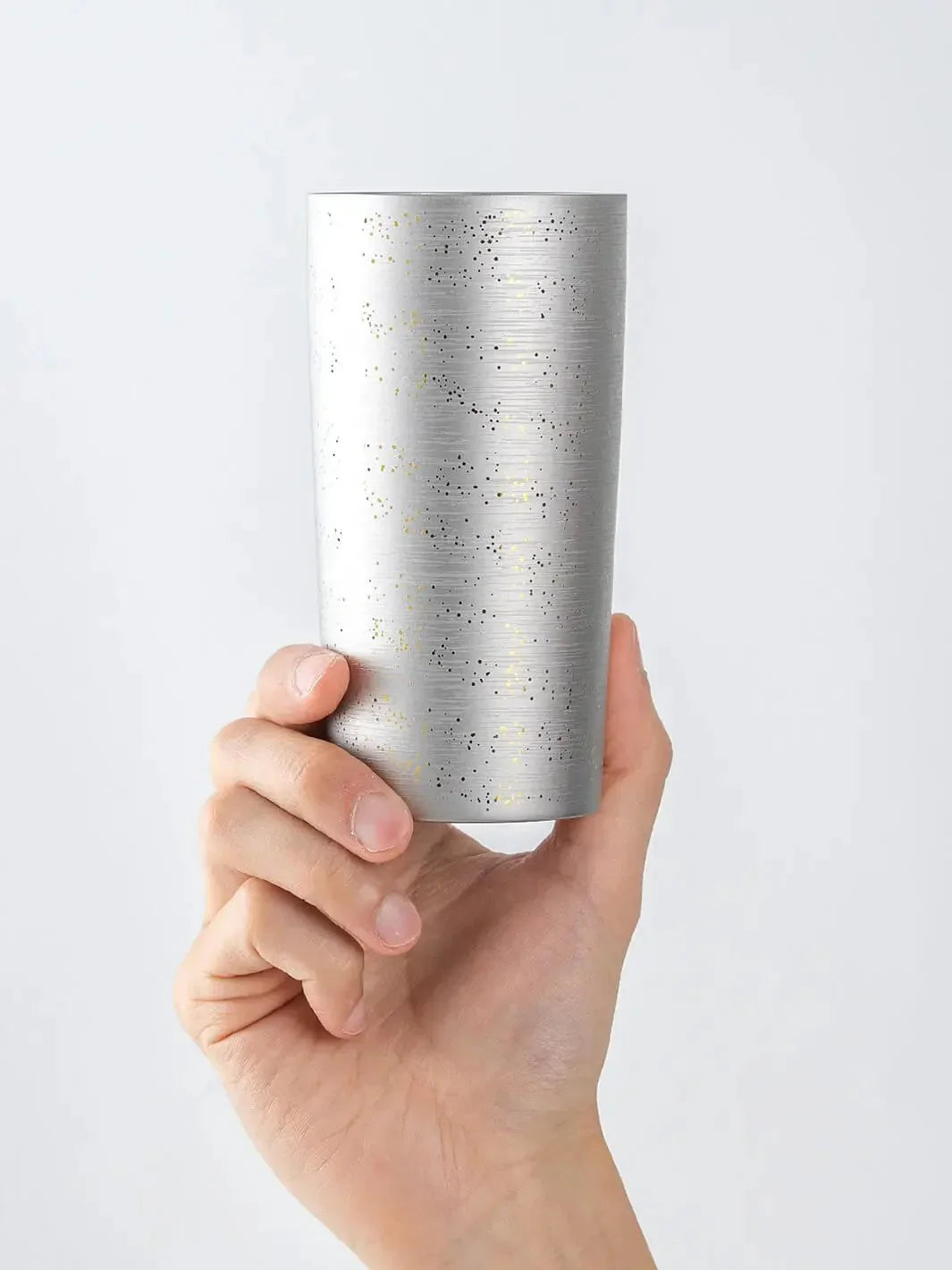 HORIE Ryo Silver Mist titanium tumbler (350ml) held in hand, front view