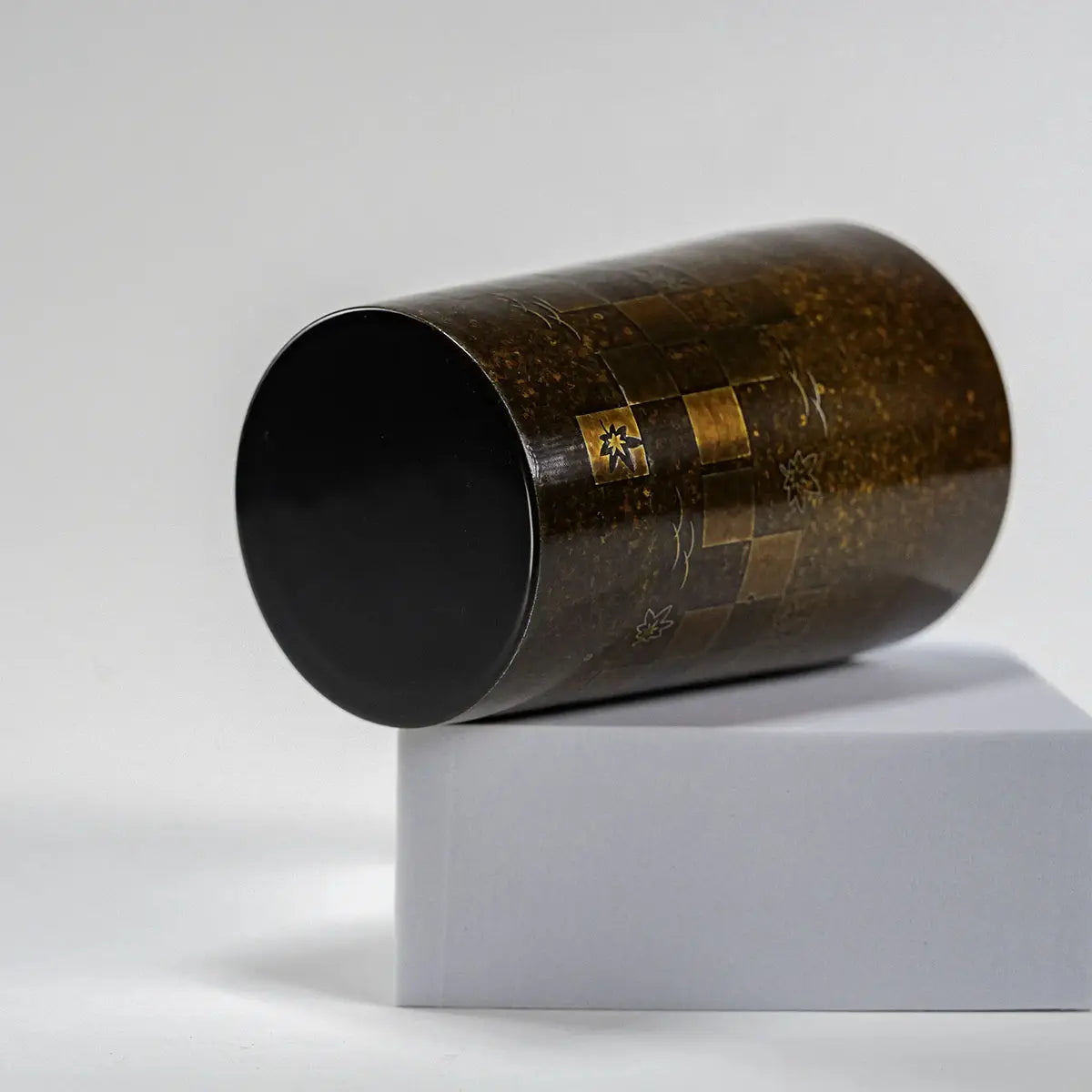 Close-up detail of the intricate pattern on the HORIE Sandalwood Series Double-Walled Titanium Tumbler, highlighting the unique hand-painted design.