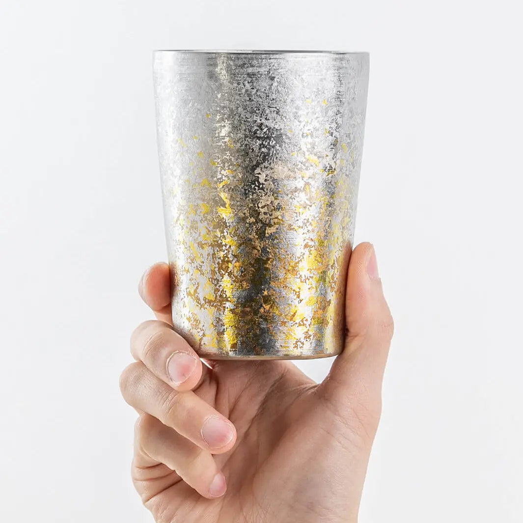 Silver titanium tumbler held from front, 400ml