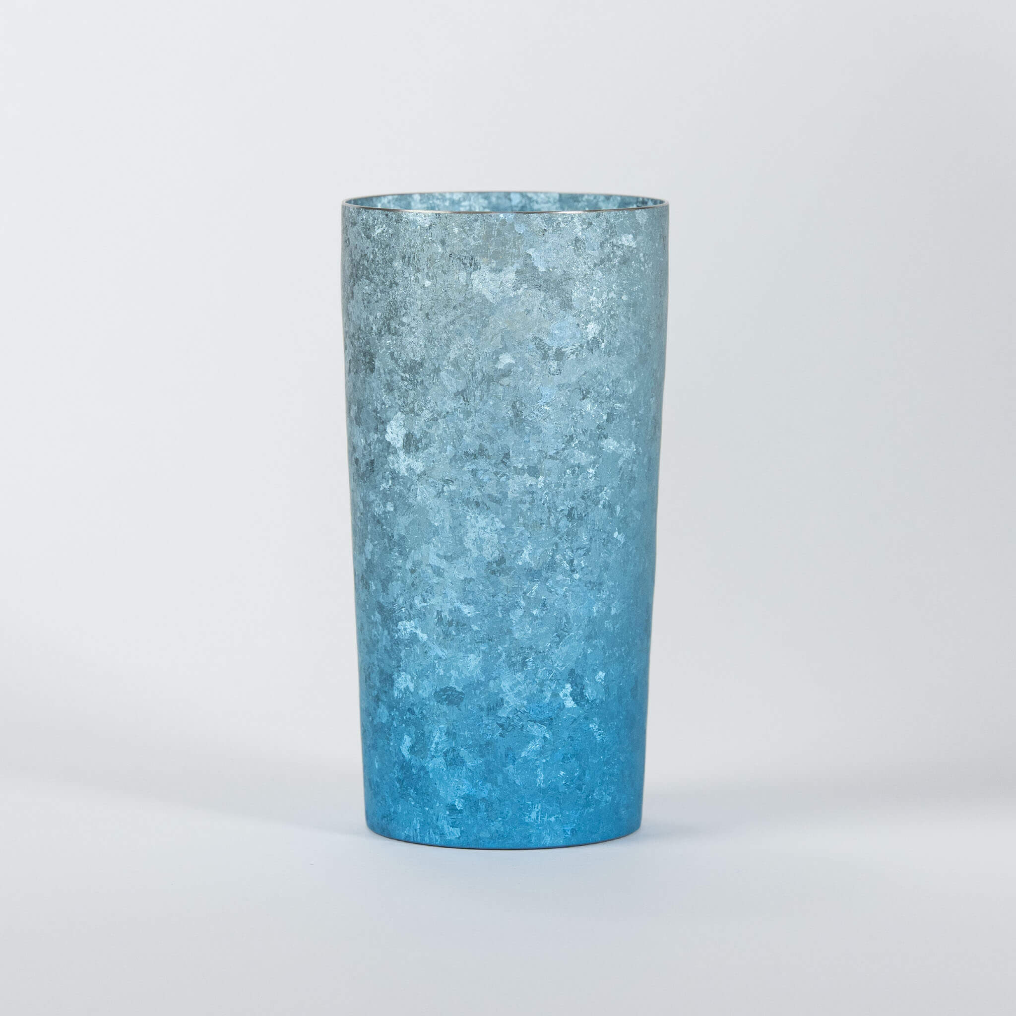HORIE Titanium Kamazukuri 350ml Blue Tumbler full front view on white background showing blue-to-teal gradient
