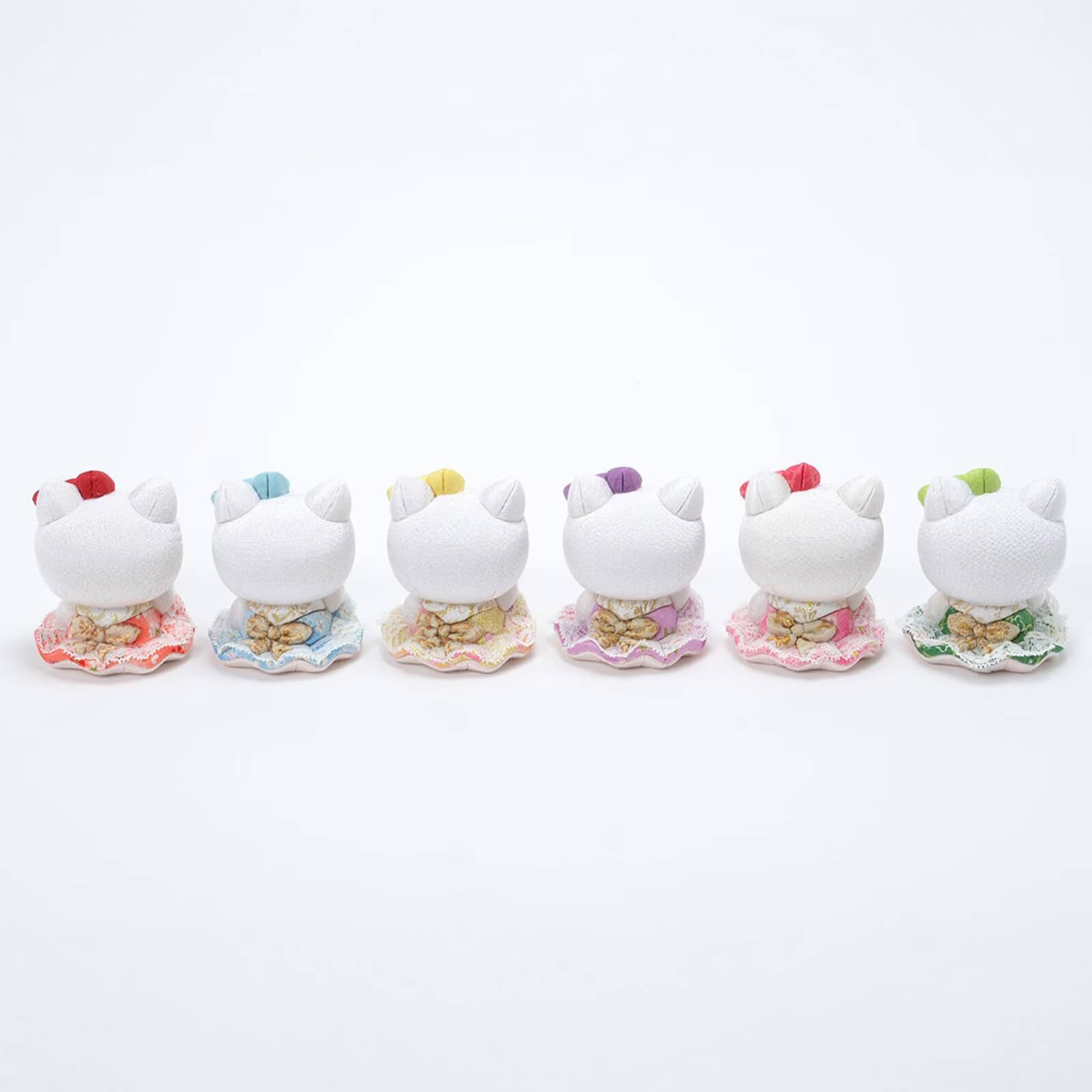 Hello Kitty Maneki-Neko Lucky Cat Sitting Doll – by Kakinuma Toko KyotoLux