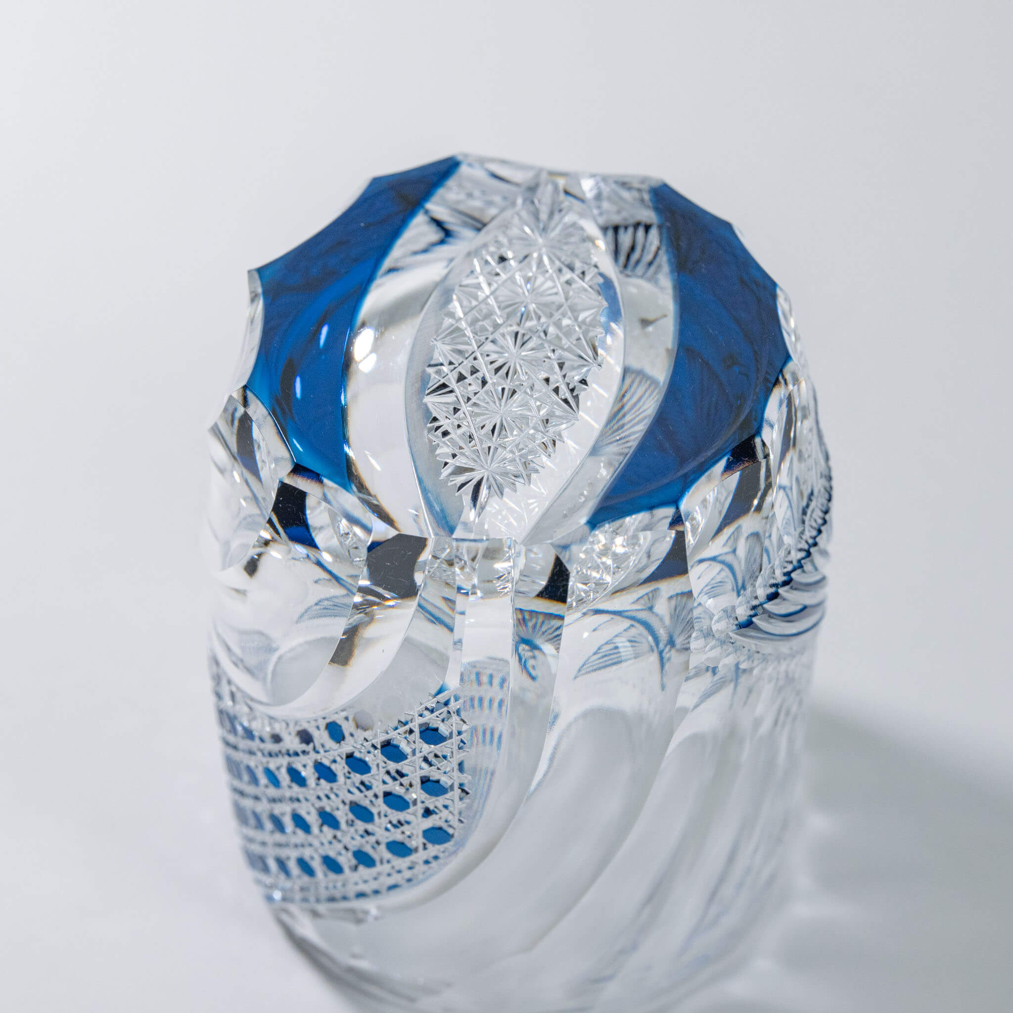 Junichi Nabetani Edo Kiriko "Flying Fish" Blue Crystal Rock Glass Edo Kiriko