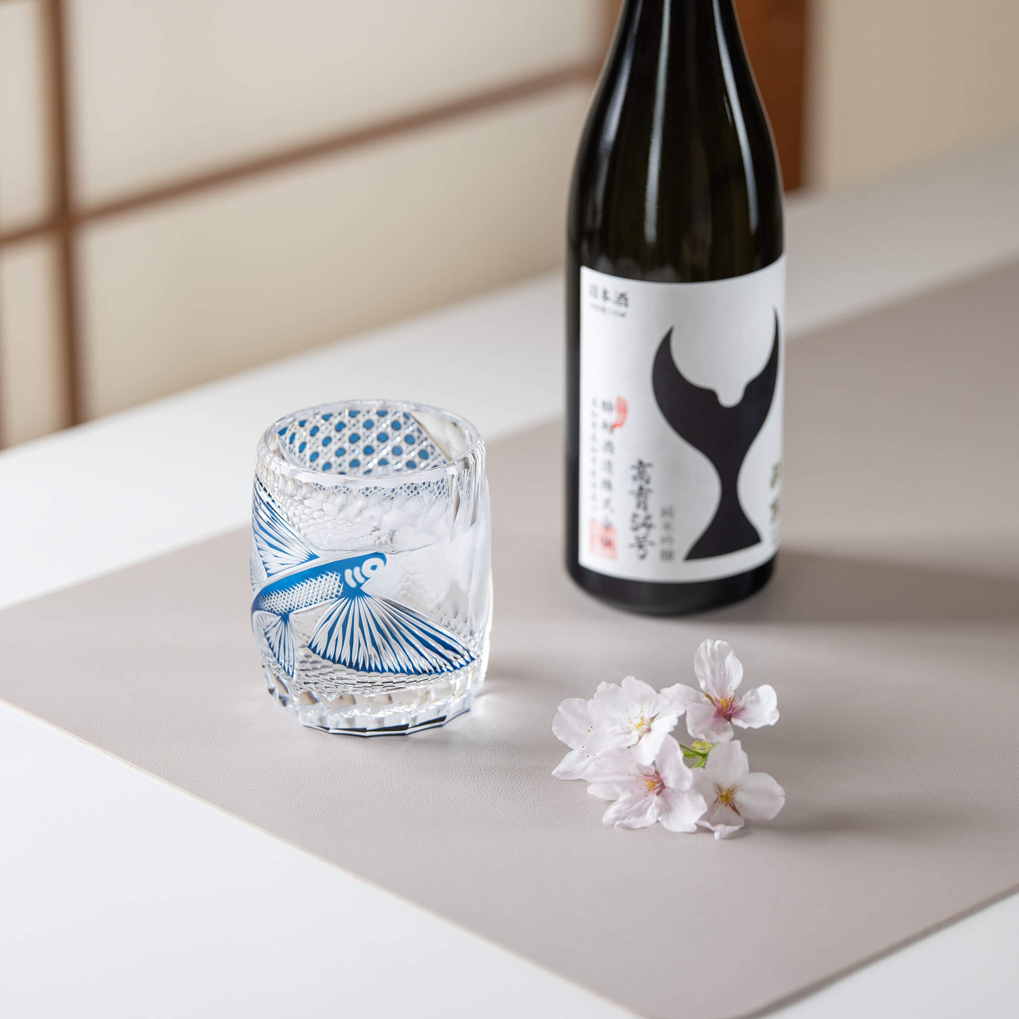 Junichi Nabetani Edo Kiriko "Flying Fish" Blue Crystal Rock Glass Edo Kiriko