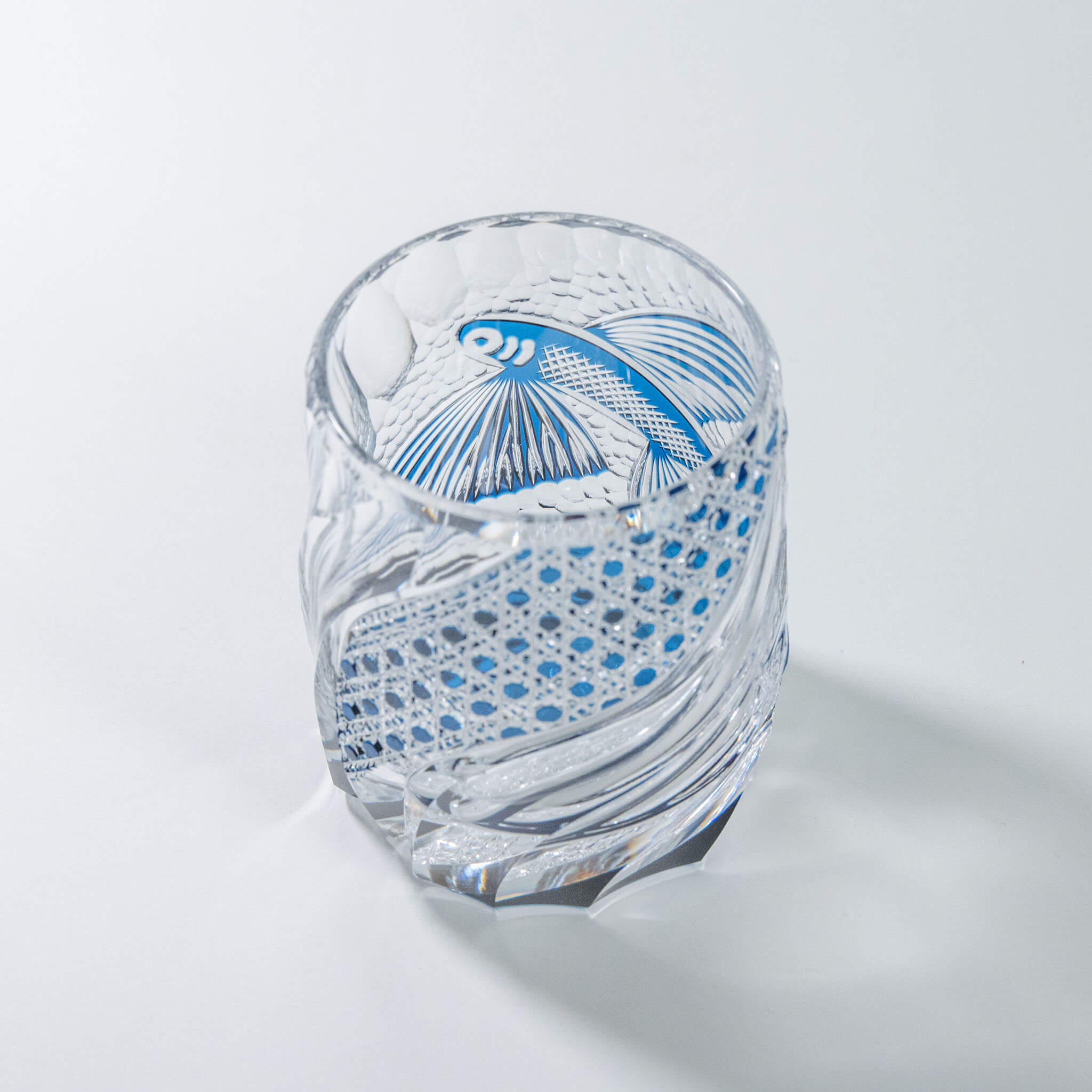 Junichi Nabetani Edo Kiriko "Flying Fish" Blue Crystal Rock Glass Edo Kiriko