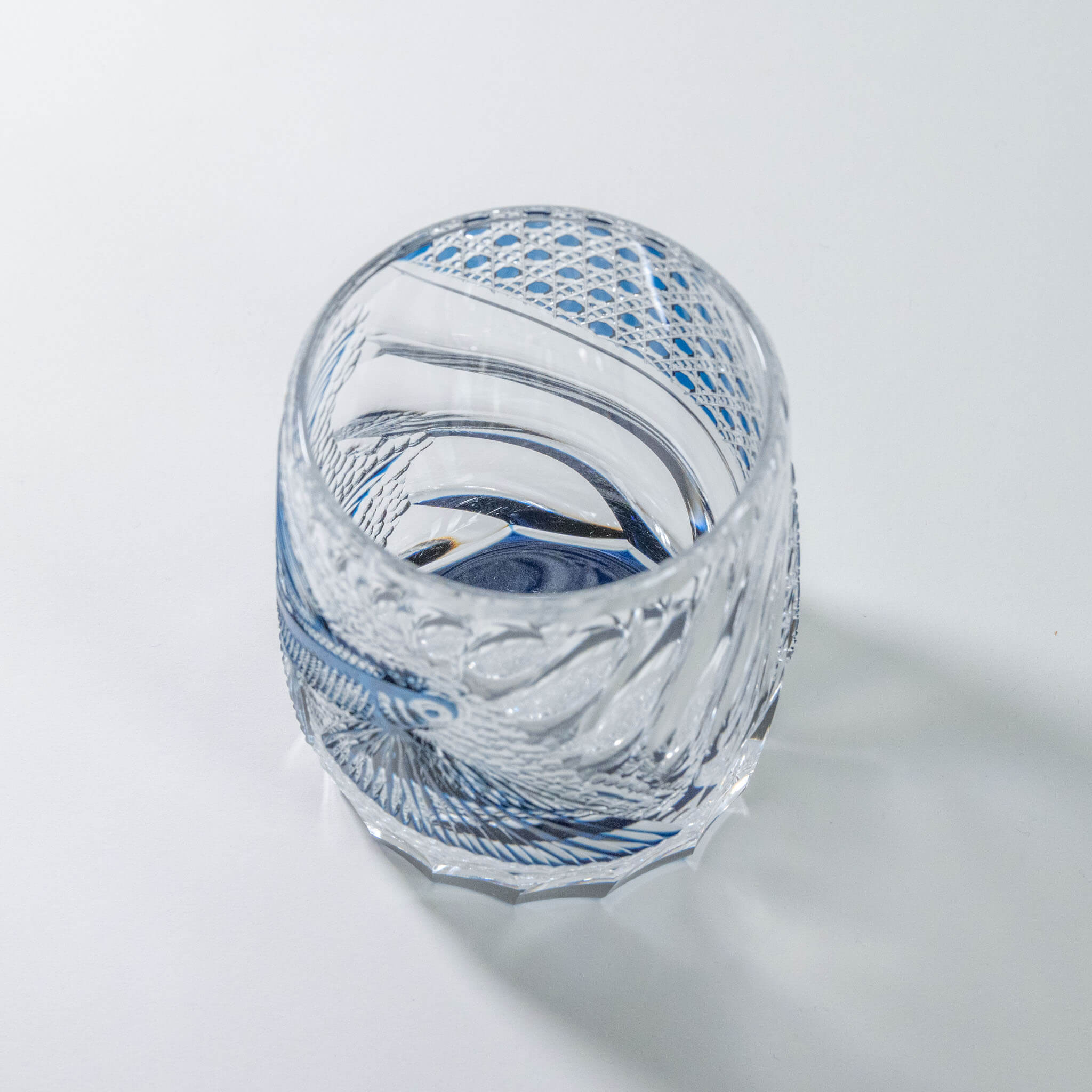 Junichi Nabetani Edo Kiriko "Flying Fish" Blue Crystal Rock Glass Edo Kiriko