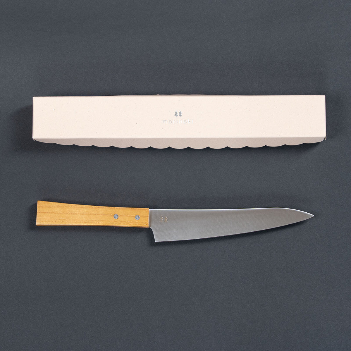 Shizuhamono Morinoki 6.7-inch utility knife beside its presentation box