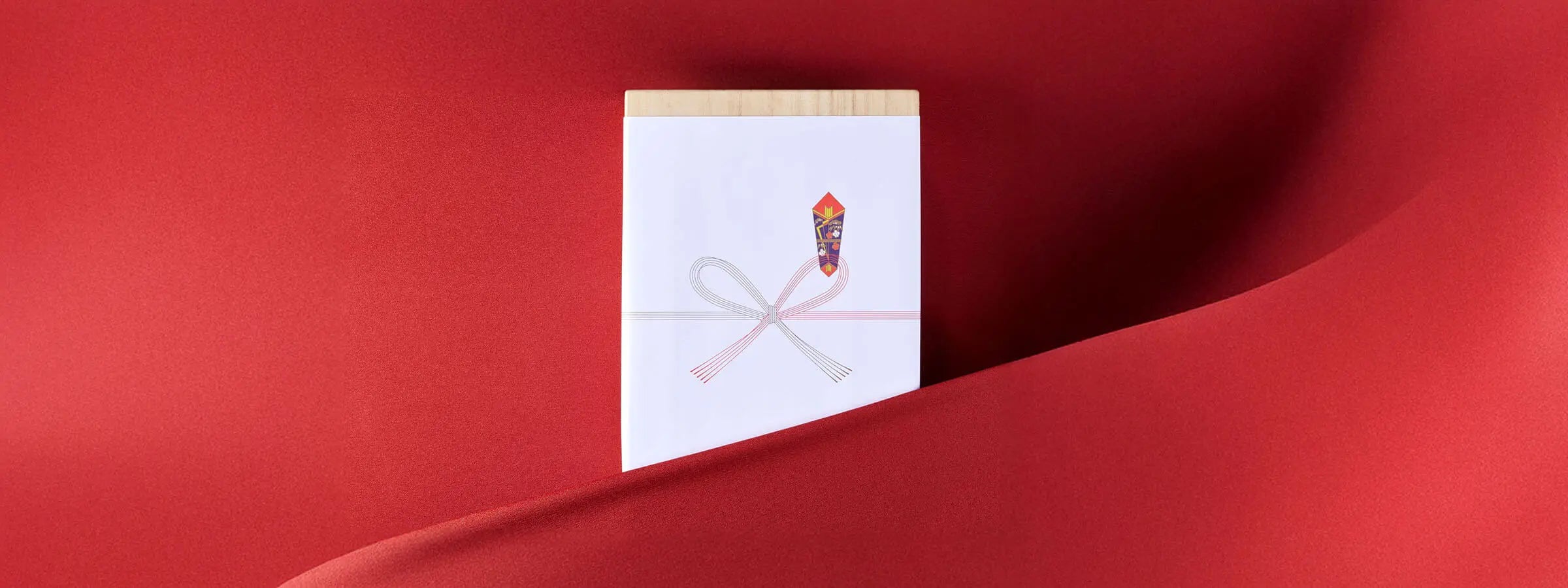 Japanese gifts by occasion – handcrafted gift ideas for birthdays, weddings, housewarmings, anniversaries and meaningful moments