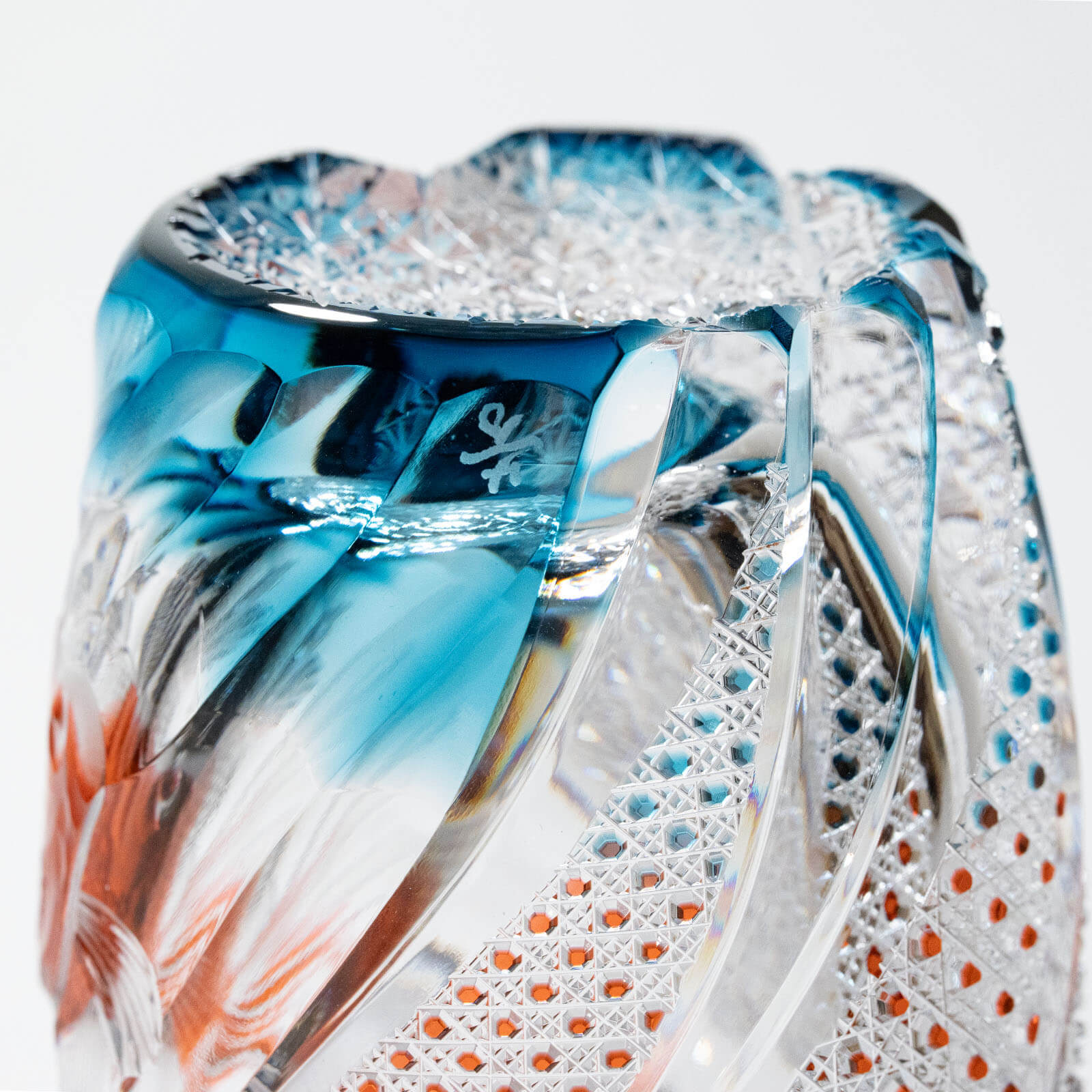 Edo Kiriko by Hideyoshi Tadano "Goldfish" Rock Glass Edo Kiriko