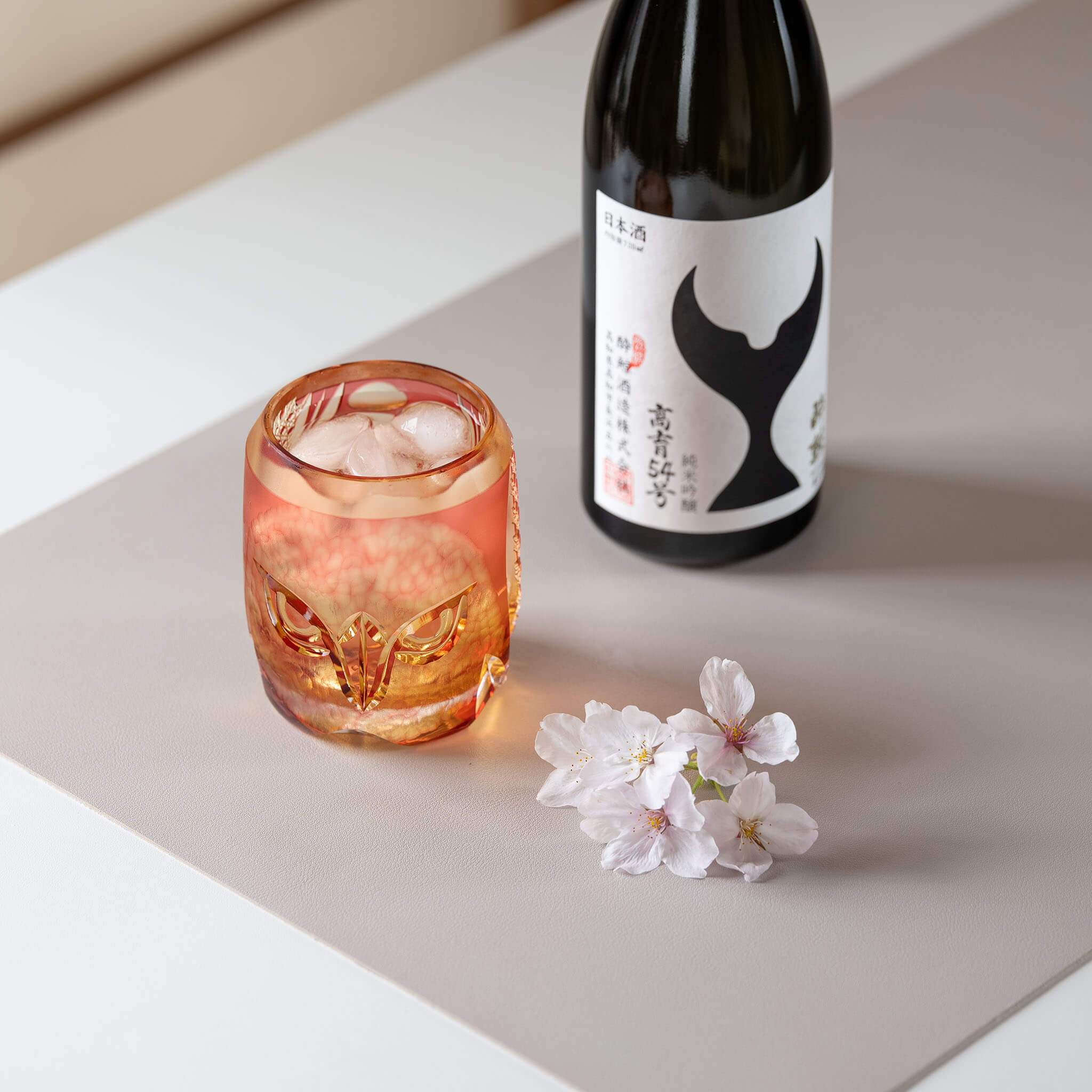 Edo Kiriko Rock Glass by Junichi Nabetani - Guardian Owl Amber 260ml