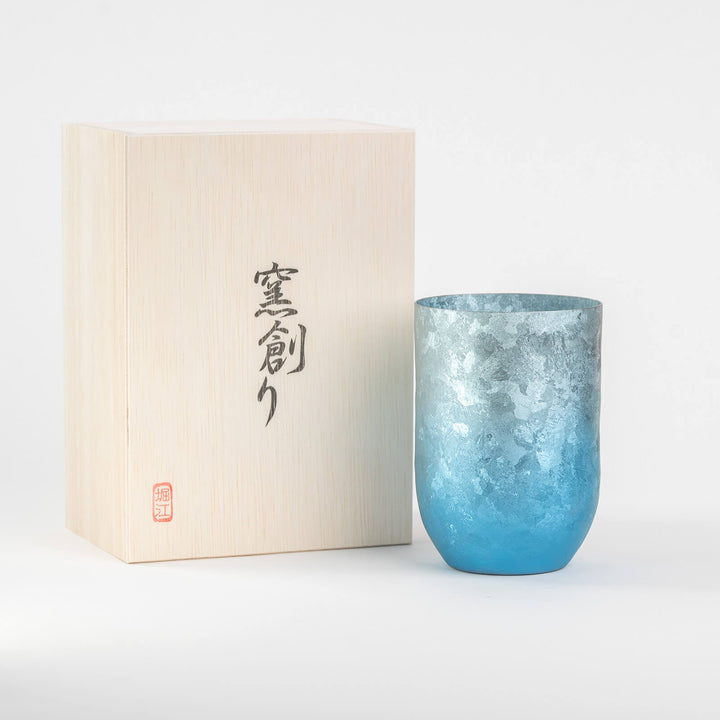 HORIE Kamazukuri Tumbler in its elegant gift box.