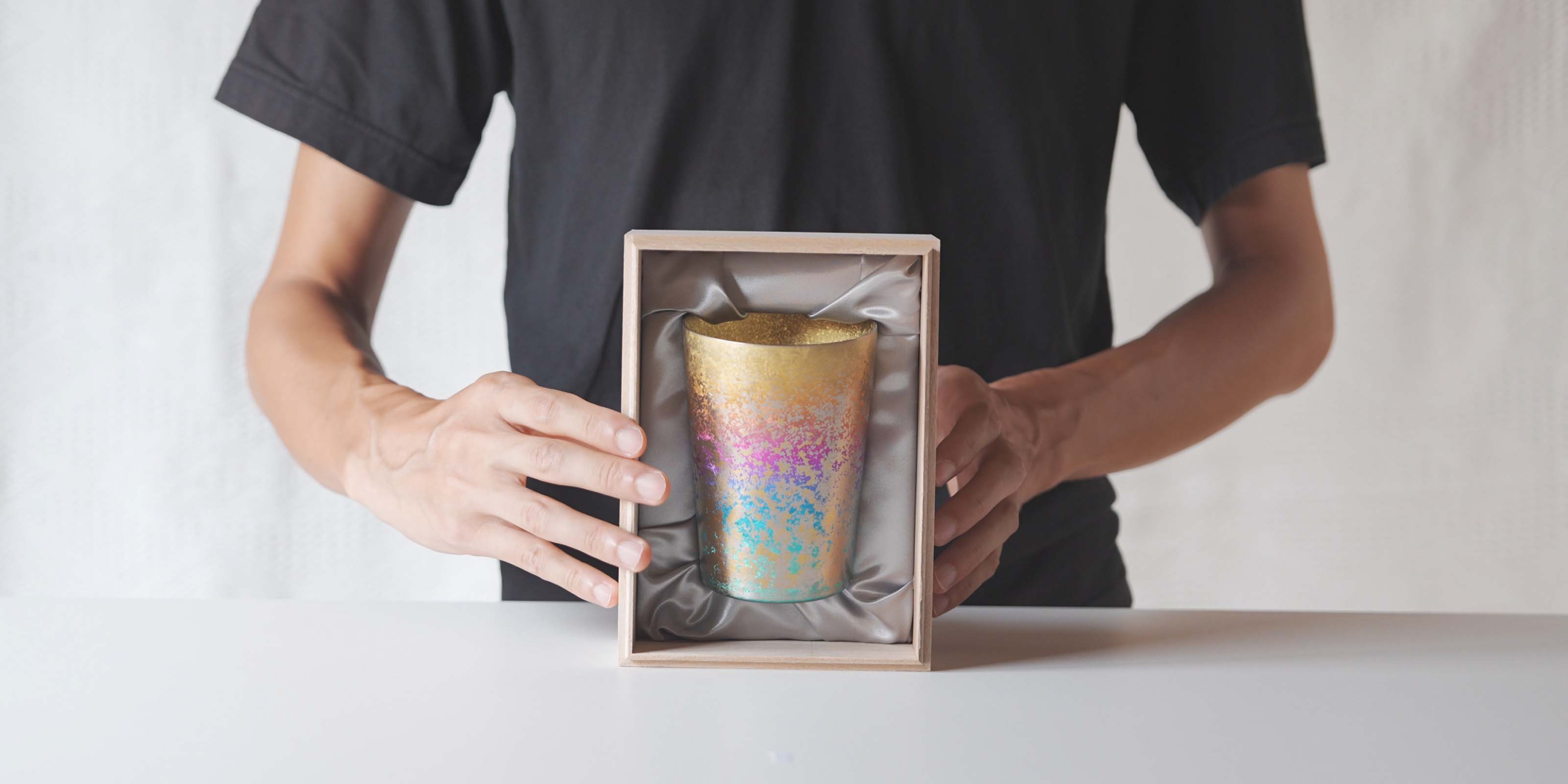 Horie double-walled titanium tumbler showcase video — Japanese handcrafted titanium cup.