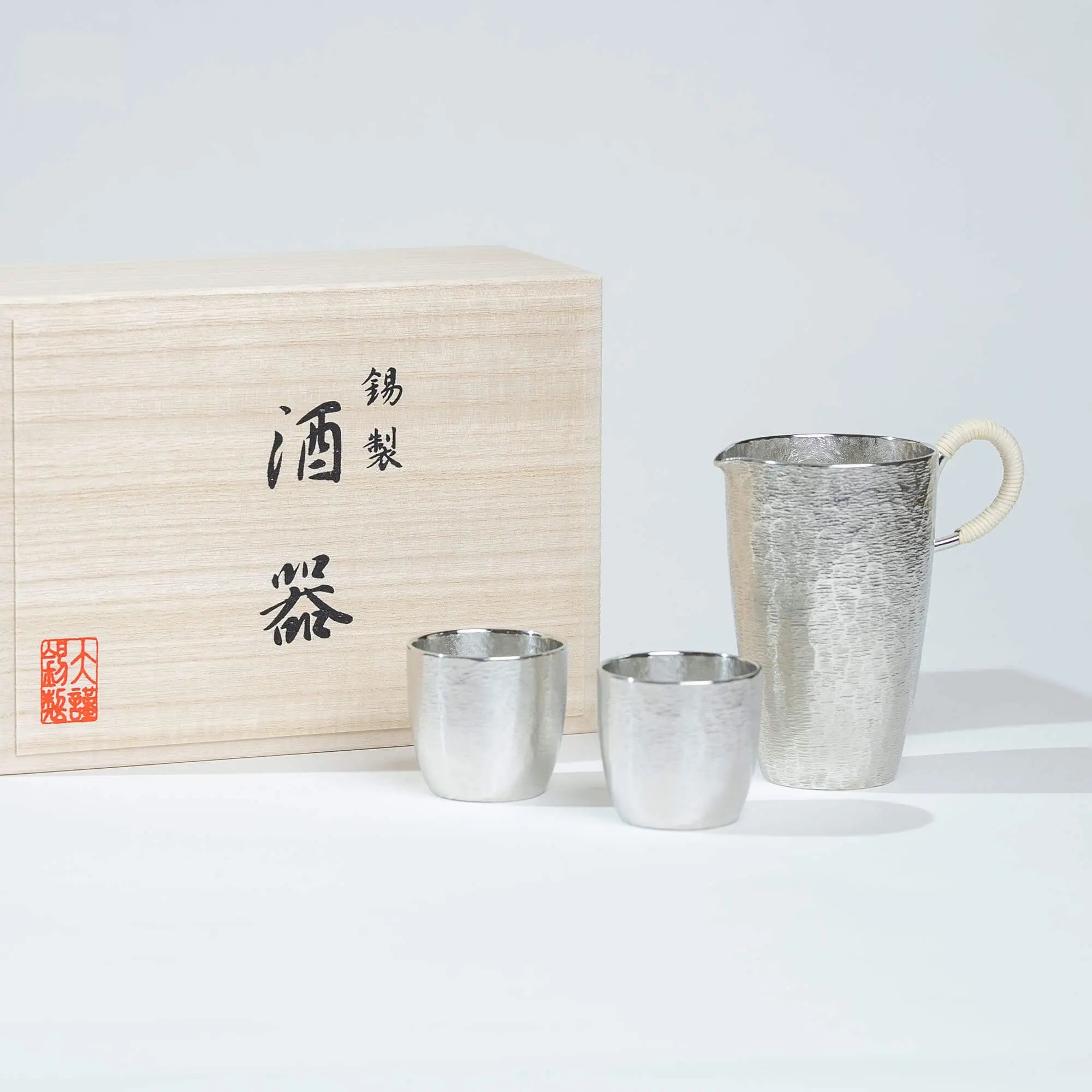 Osaka Tinware Sake Set – Hatsuse Series Osaka Tinware